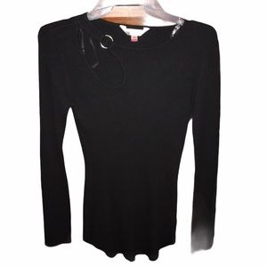Long Sleeve Shirt with Upper Right Chest Cutout